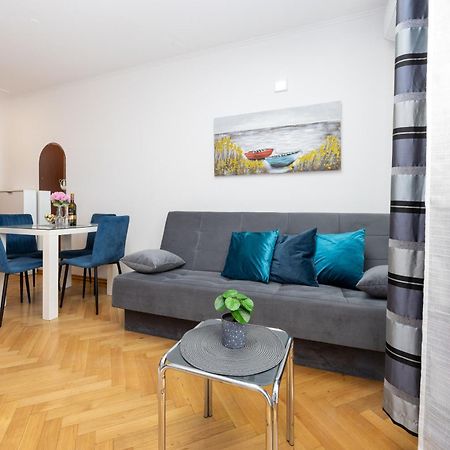 Apartment Paolo By The Beach Znjan Spalato Esterno foto
