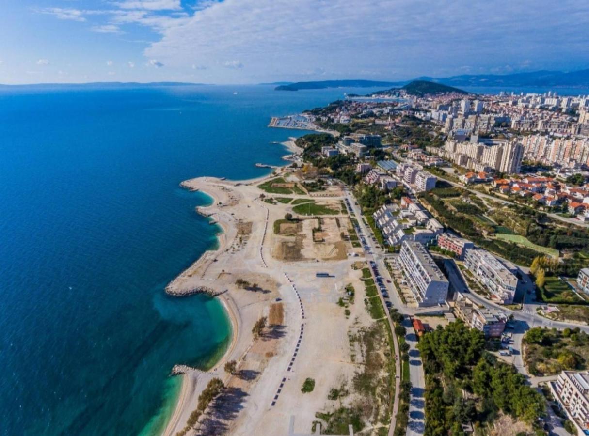 Apartment Paolo By The Beach Znjan Spalato Esterno foto