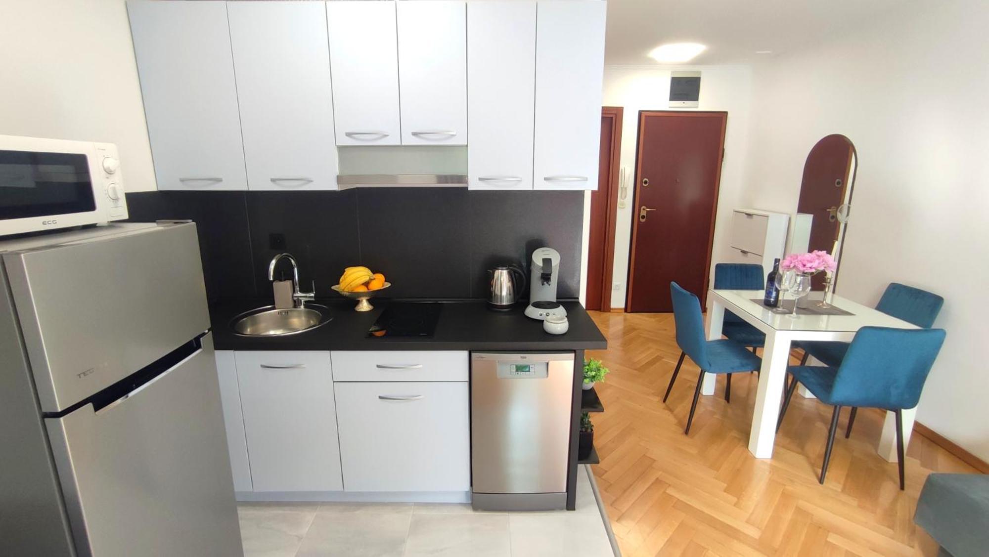 Apartment Paolo By The Beach Znjan Spalato Esterno foto