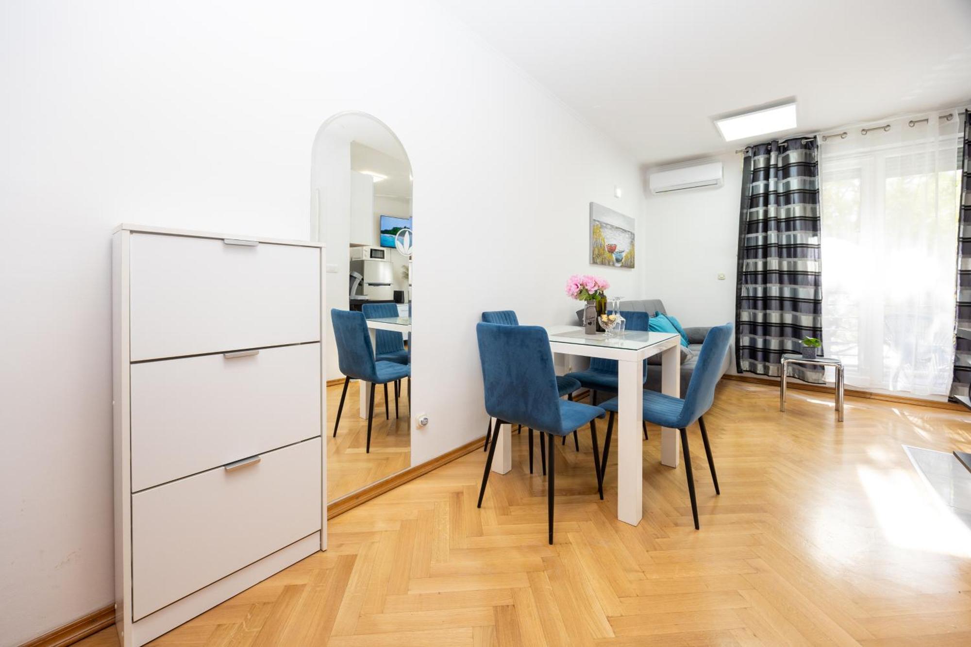 Apartment Paolo By The Beach Znjan Spalato Esterno foto