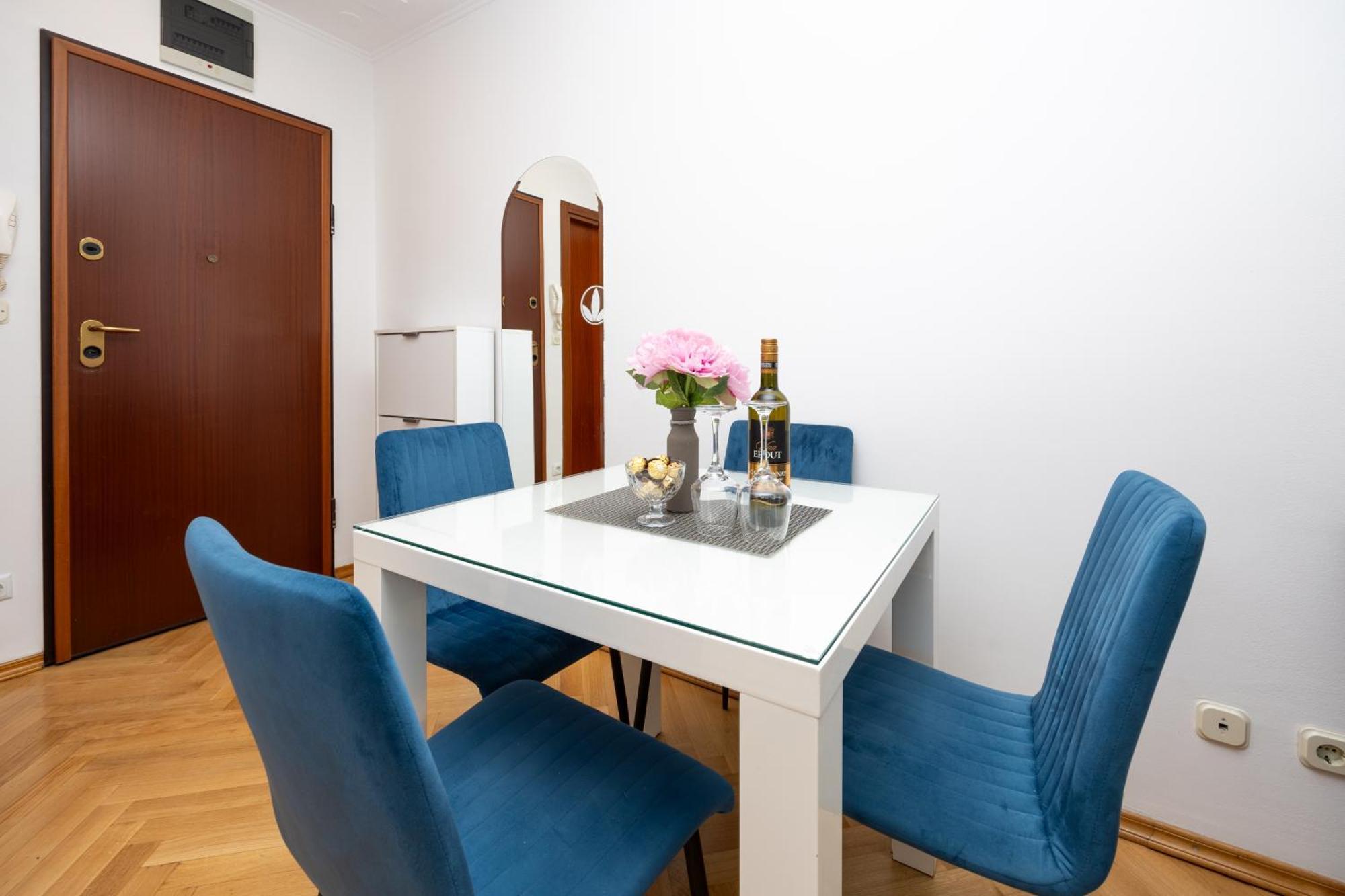Apartment Paolo By The Beach Znjan Spalato Esterno foto